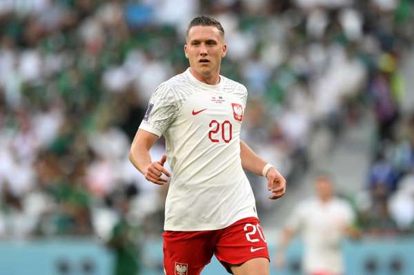 泽林斯基迎国家队百场里程碑，跻身波兰历史第七位男足百场球员